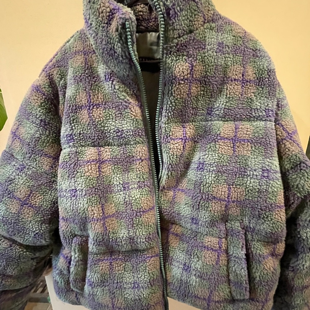 ASOS womens fleece puffer. Size L. Worn once, washed.